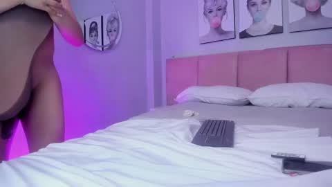 Snapshot of yess__daddy chatting on February 2025 08:53:01 PM yess__daddy online show from February 2025 08:53:01 PM