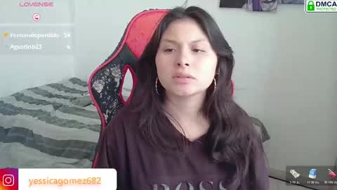 yessica_gomez01 online show from February 2026 05:09:02 PM
