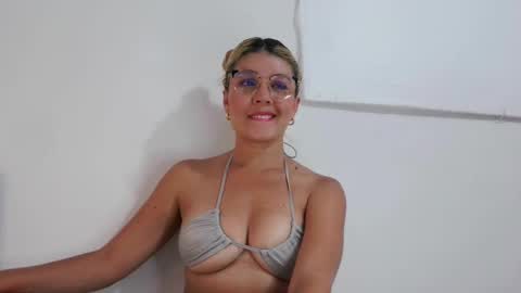   online show from January 2025 10:19:01 PM