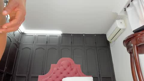 Yessike  Catalina  online show from March 2025 01:26:02 PM