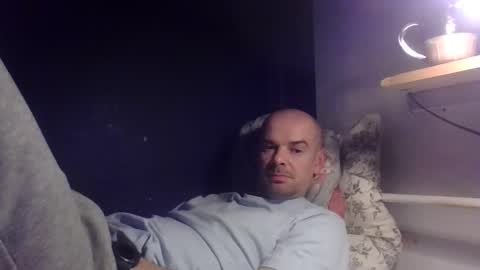 yewloo online show from November 2025 06:20:02 PM