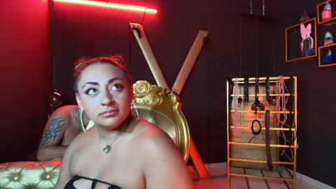 yingandyangg online show from March 2026 10:54:01 PM