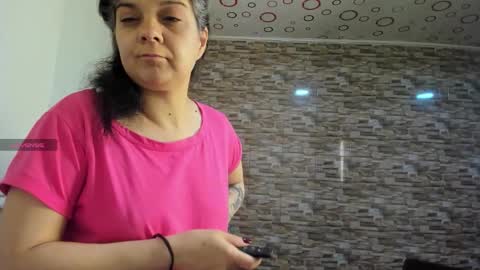 yinyyanghot online show from December 2025 10:13:01 AM