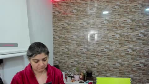 yinyyanghot online show from December 2025 01:23:02 AM