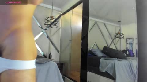 Yiyo online show from March 2025 12:41:02 PM