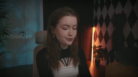 ynnenbrynn online show from January 2025 07:36:01 AM