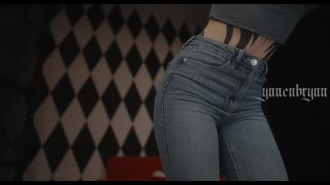 ynnenbrynn online show from March 2026 07:25:02 AM