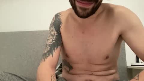 Snapshot of yo369 chatting on November 2025 03:05:01 AM yo369 online show from November 2025 03:05:01 AM