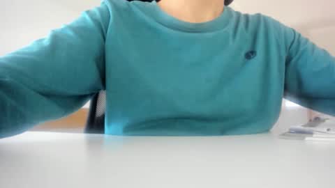 Snapshot of yoda130305 chatting on September 2025 01:23:02 PM yoda130305 online show from September 2025 01:23:02 PM