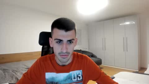 Snapshot of yoda130305 chatting on October 2025 08:24:02 PM yoda130305 online show from October 2025 08:24:02 PM