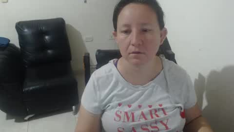 Snapshot of yohis_kiut25 chatting on February 2025 03:56:02 AM yohis online show from February 2025 03:56:02 AM