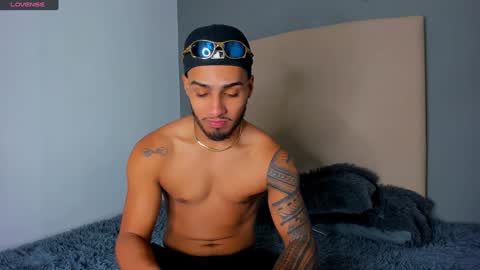 Snapshot of yoi_olimpo chatting on December 2024 03:13:01 PM Yoi Olimpo online show from December 2024 03:13:01 PM