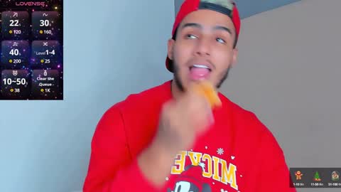 Snapshot of yoi_olimpo chatting on January 2025 03:33:01 PM Yoi Olimpo online show from January 2025 03:33:01 PM