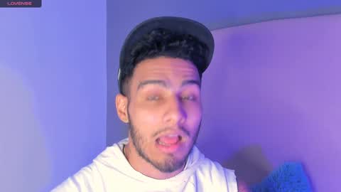 Snapshot of yoi_olimpo chatting on January 2025 12:31:01 PM Yoi Olimpo online show from January 2025 12:31:01 PM