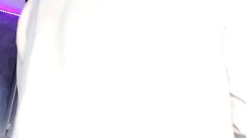 Snapshot of yoi_olimpo chatting on February 2025 06:09:02 PM Yoi Olimpo online show from February 2025 06:09:02 PM