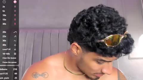 Snapshot of yoi_olimpo chatting on March 2025 11:05:02 PM Yoi Olimpo online show from March 2025 11:05:02 PM