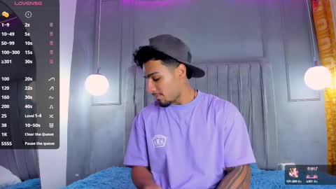 Snapshot of yoi_olimpo chatting on March 2025 01:03:01 PM Yoi Olimpo online show from March 2025 01:03:01 PM