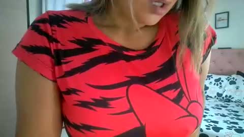 Snapshot of yokiko_daring chatting on July 2026 04:24:01 PM yokiko online show from July 2026 04:24:01 PM