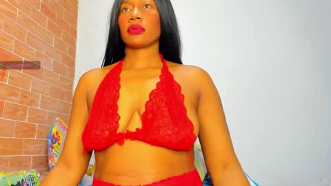 yonnsol_avril online show from December 2024 07:16:01 PM