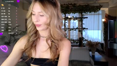  Wilma  online show from December 2025 12:02:02 PM