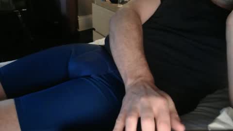 Snapshot of yorkiemanuk chatting on November 2025 07:55:02 AM yorkiemanuk online show from November 2025 07:55:02 AM