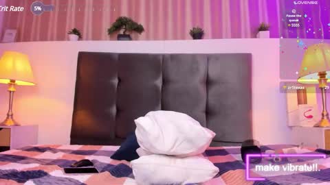 Snapshot of yossi_peachcute chatting on February 2025 09:01:02 PM Yossi online show from February 2025 09:01:02 PM