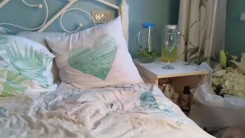 Liliya online show from October 2025 03:58:02 AM