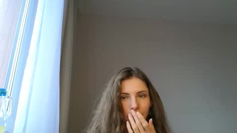 Liliya online show from April 2026 09:32:02 AM