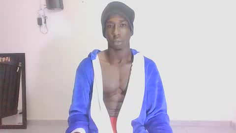 Snapshot of youn_king chatting on February 2025 11:55:01 AM ALEX online show from February 2025 11:55:01 AM