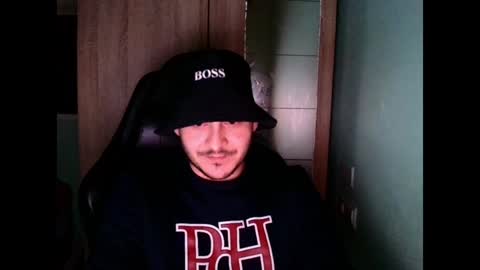 Snapshot of younromki chatting on December 2024 01:11:02 AM A... online show from December 2024 01:11:02 AM