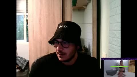 Snapshot of younromki chatting on February 2026 09:58:01 AM A... online show from February 2026 09:58:01 AM