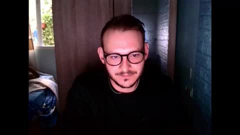 Snapshot of younromki chatting on February 2026 09:37:02 AM A... online show from February 2026 09:37:02 AM