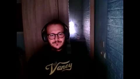 Snapshot of younromki chatting on March 2026 09:21:02 PM A... online show from March 2026 09:21:02 PM