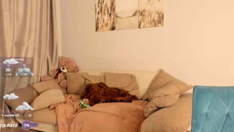 Camilla online show from November 2025 03:11:02 PM