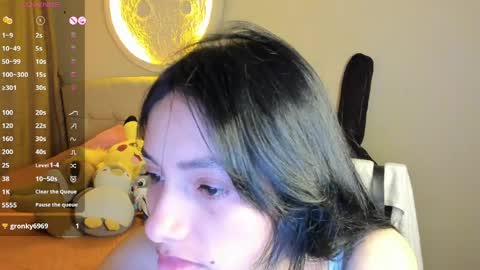 mia3 online show from March 2026 04:24:02 AM