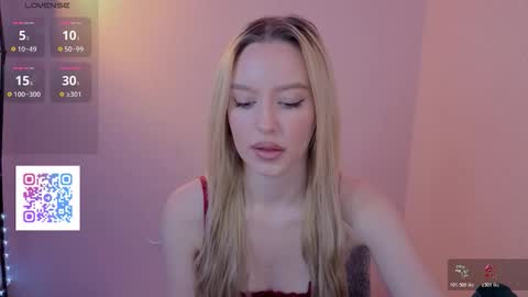 Olivia online show from December 2025 08:48:01 PM