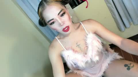 Snapshot of your_girl_yeka chatting on July 2026 08:31:02 AM your_girl_yeka online show from July 2026 08:31:02 AM