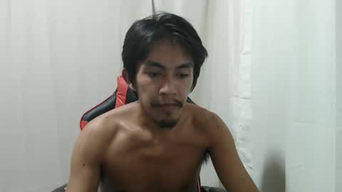 your_guy111 online show from May 2026 11:18:01 AM