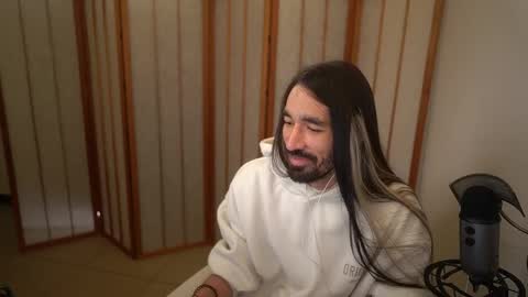 Snapshot of your_ice_cream chatting on October 2025 04:28:01 PM Siebel. online show from October 2025 04:28:01 PM