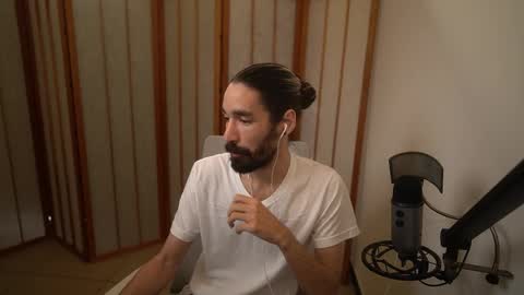 Snapshot of your_ice_cream chatting on December 2025 05:20:01 PM Siebel. online show from December 2025 05:20:01 PM