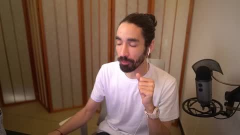 Snapshot of your_ice_cream chatting on February 2026 02:54:01 PM Siebel. online show from February 2026 02:54:01 PM