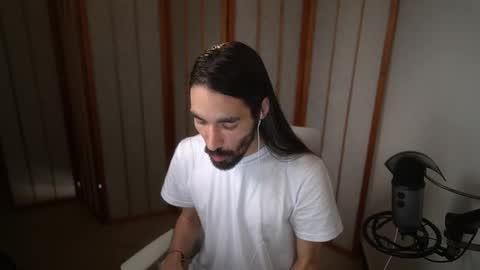 Snapshot of your_ice_cream chatting on February 2026 10:47:02 PM Siebel. online show from February 2026 10:47:02 PM