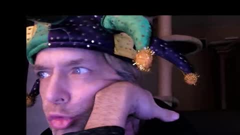 Snapshot of your_king_of_hearts chatting on February 2026 03:46:02 AM Sophiestar online show from February 2026 03:46:02 AM