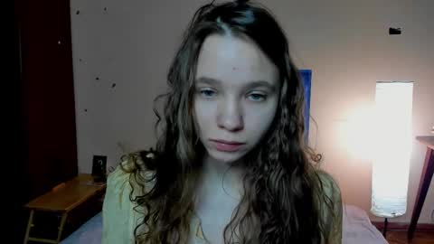 Snapshot of your_leslie chatting on March 2026 08:29:01 AM Leslie online show from March 2026 08:29:01 AM