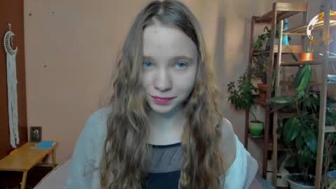Leslie online show from May 2026 12:57:01 PM