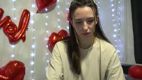 Meri  online show from February 2026 09:33:02 PM