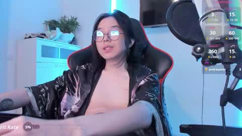 Han   online show from November 2025 10:32:02 PM