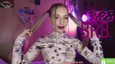 Snapshot of your_psychologist chatting on January 2026 12:04:01 AM Alice online show from January 2026 12:04:01 AM