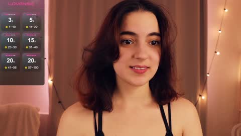 Luna online show from February 2025 11:08:02 AM