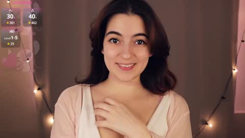 Luna online show from February 2025 11:23:02 AM